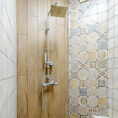 Studio77 * فيليكو ترنوفو